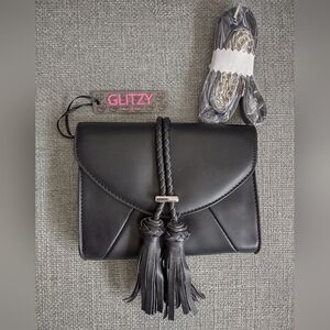 New!*Tassel Crossbody